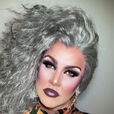 Selfie of Abby with silver curls (opens Instagram)